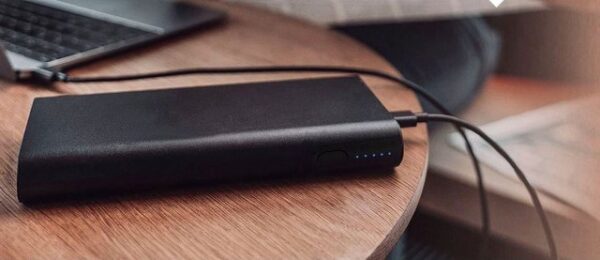 4smarts Powerbank Enterprise 2 20000mAh 130W & QC3.0 Schnelllade-Gerät